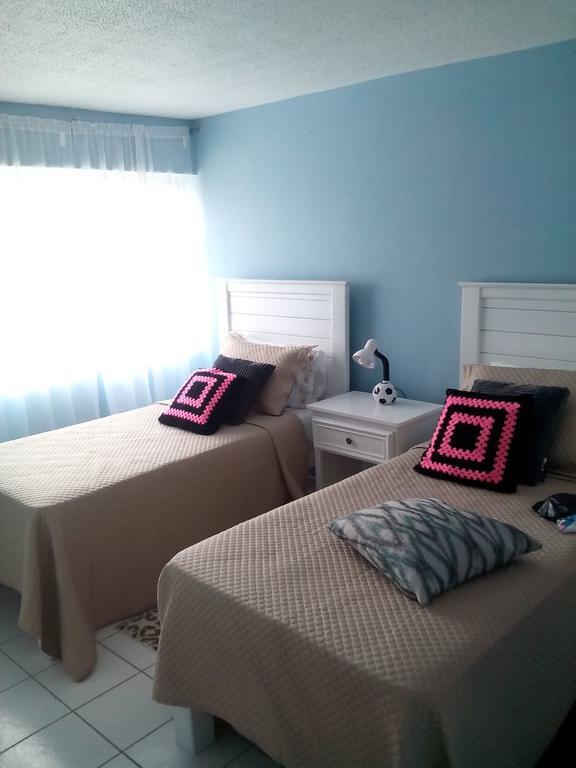 Mcfarlane'S Place Ocho Rios Esterno foto