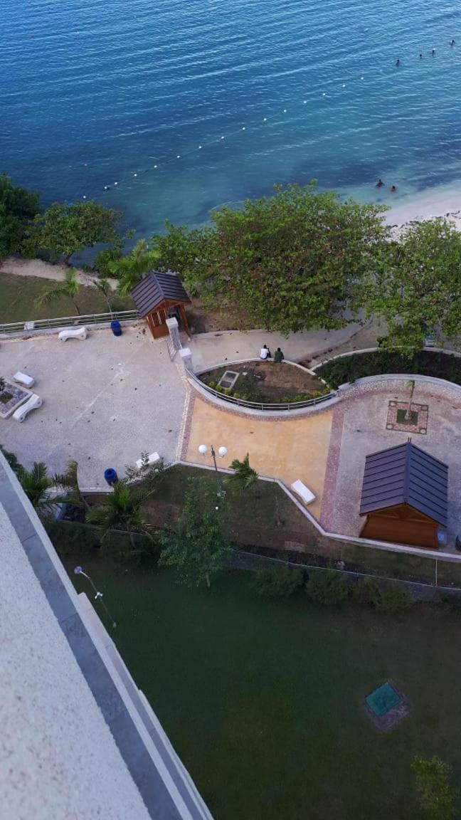 Mcfarlane'S Place Ocho Rios Esterno foto